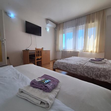 Hotel Konaciste Trstenik Extérieur photo