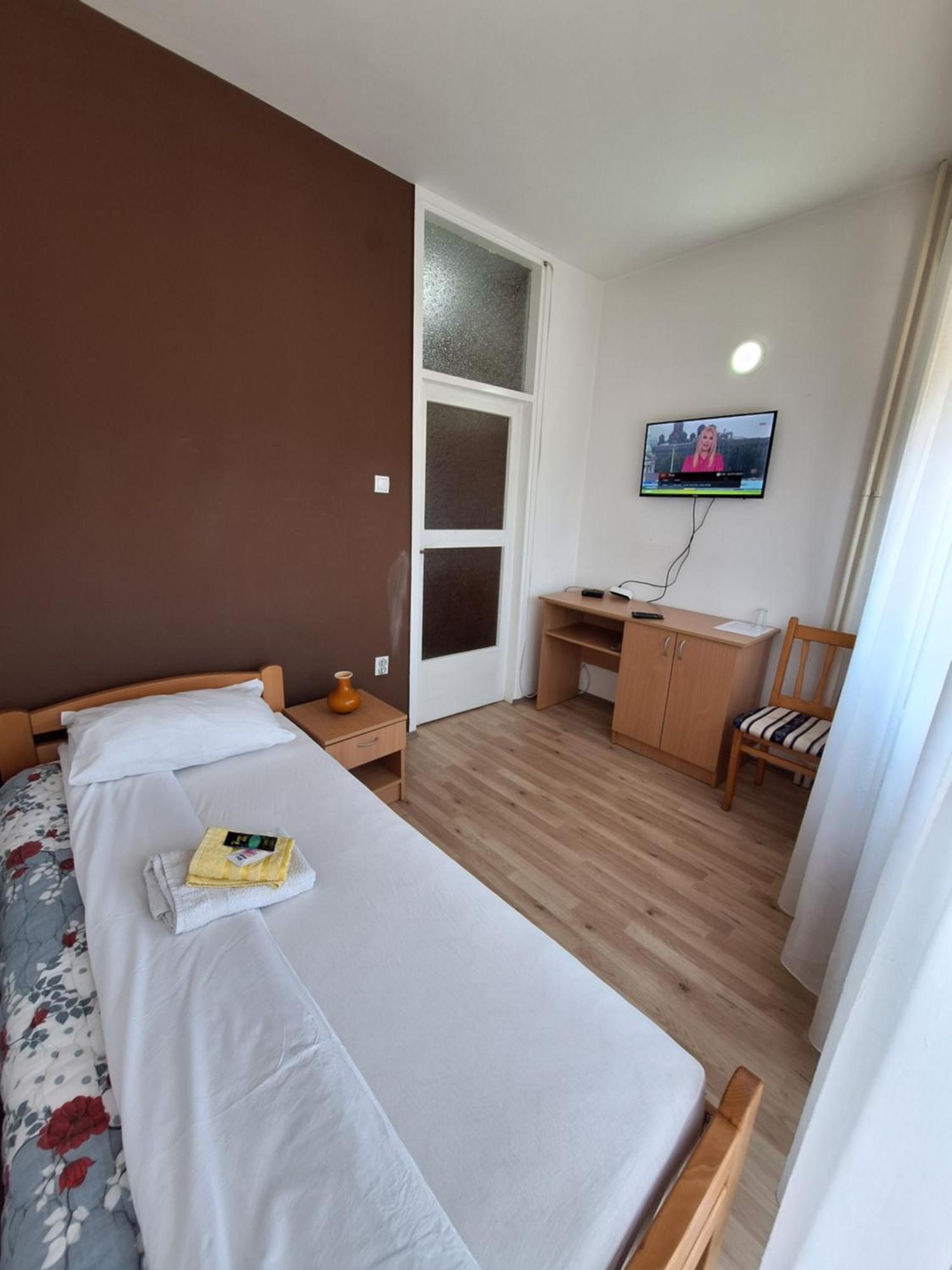 Hotel Konaciste Trstenik Extérieur photo